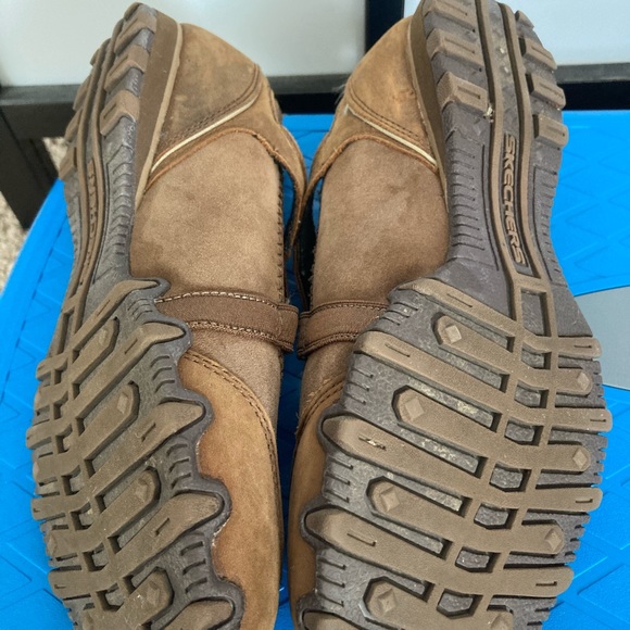 Women’s Skechers slip on - Picture 2 of 5